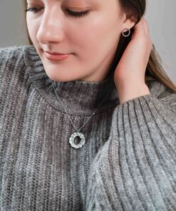 Alternative view of Lähde-riipus